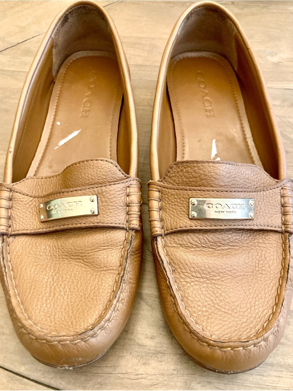 Coach Fredrica tan pebbled leather driving loafers
